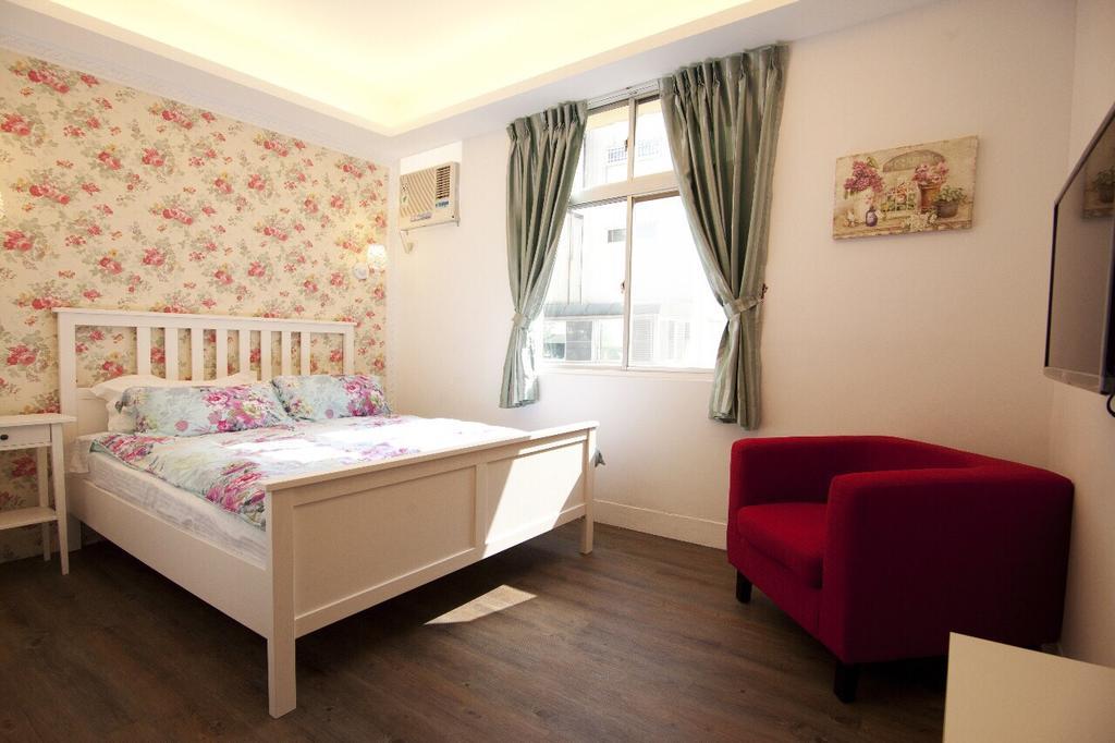 Chao Daily Rent Hotel ไถหนาน ภายนอก รูปภาพ